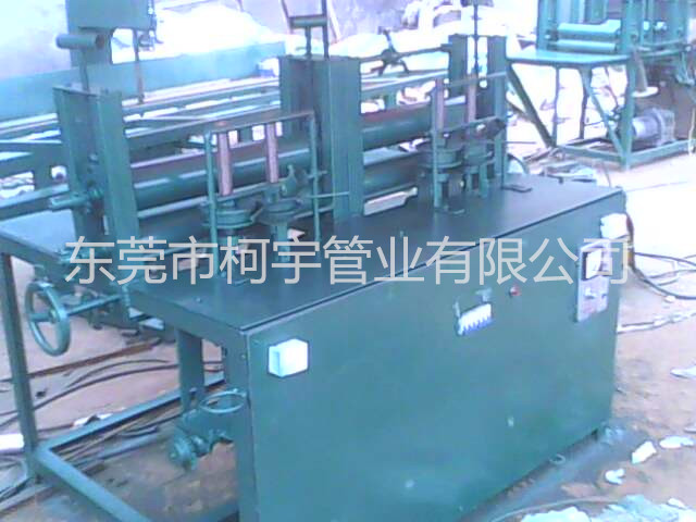 發(fā)泡管設(shè)備